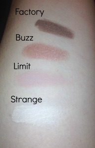 photo 1 naked 3 swatch